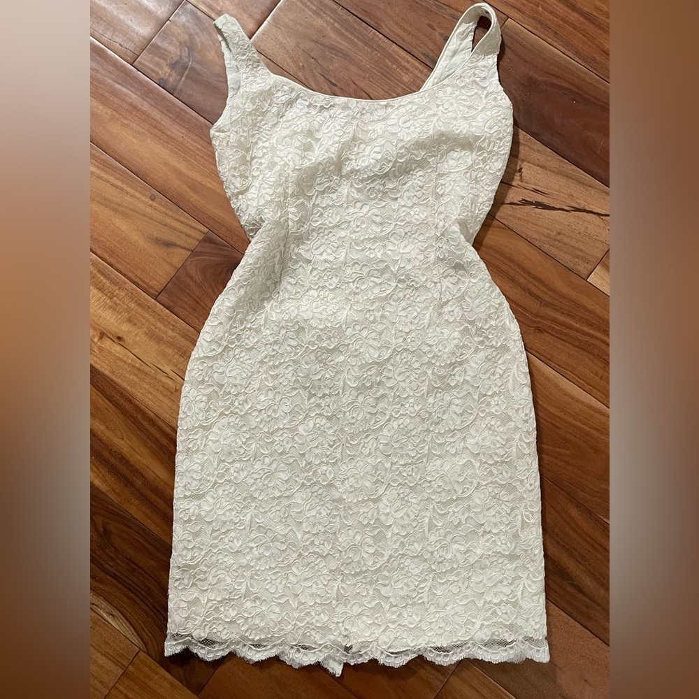 Cream Sleeveless Sheath Mini Dress with Scoop Neck